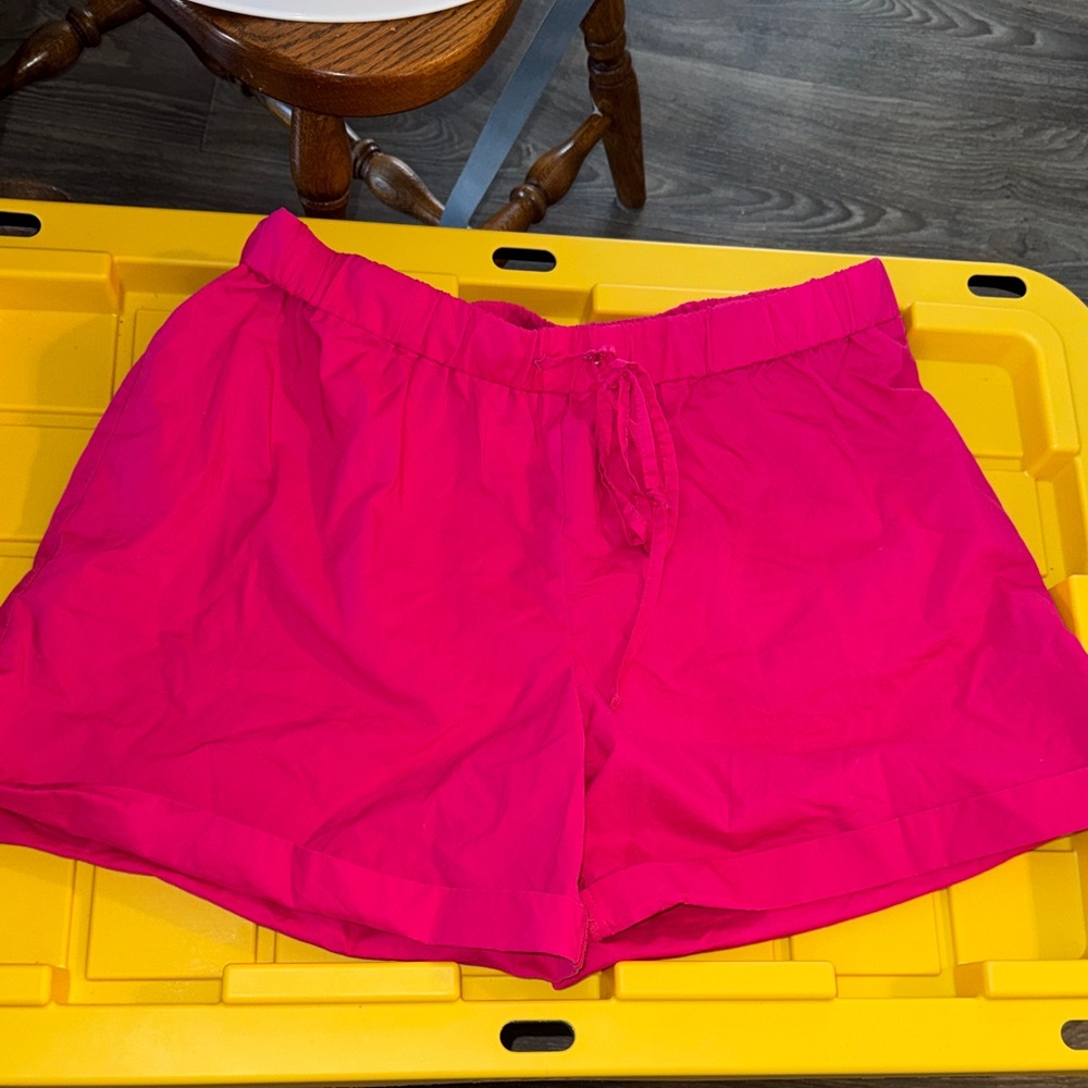 Vibrant Pink Women's  Shorts